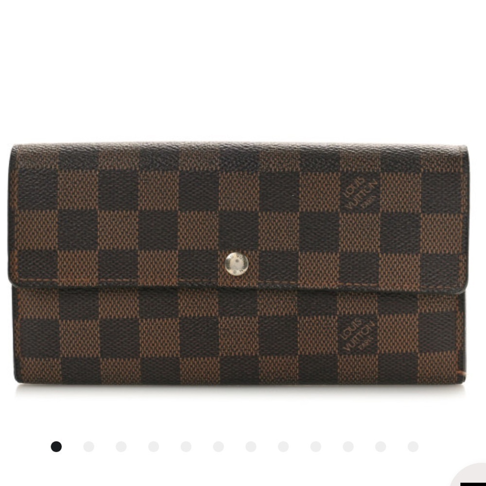 Louis Vuitton Damier Ebene Sarah Women Wallet. MA125